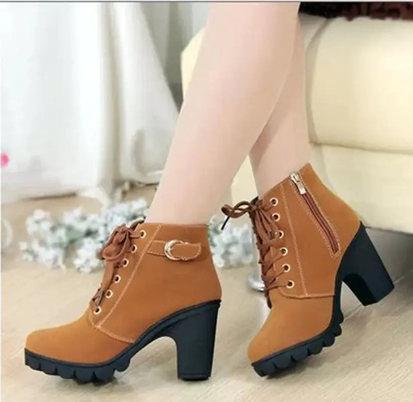 Donna Trendy Boots