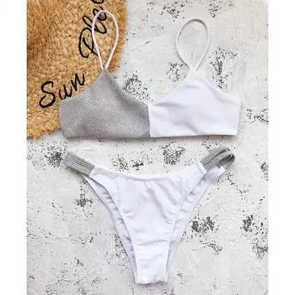 Claire glänzender Bikini