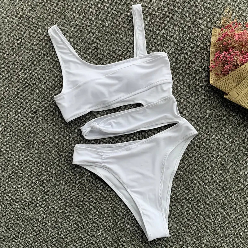Isabella Bikini