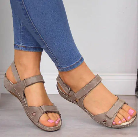 Orthopädische Sandalen