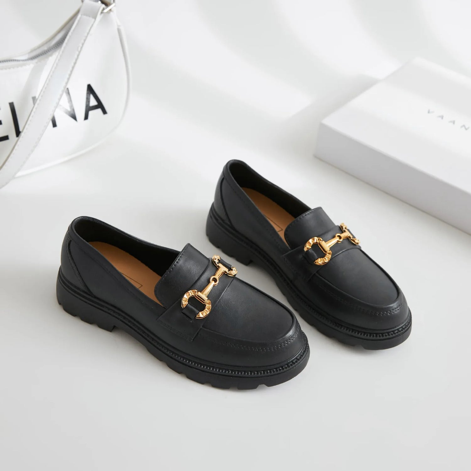 Chique Loafers