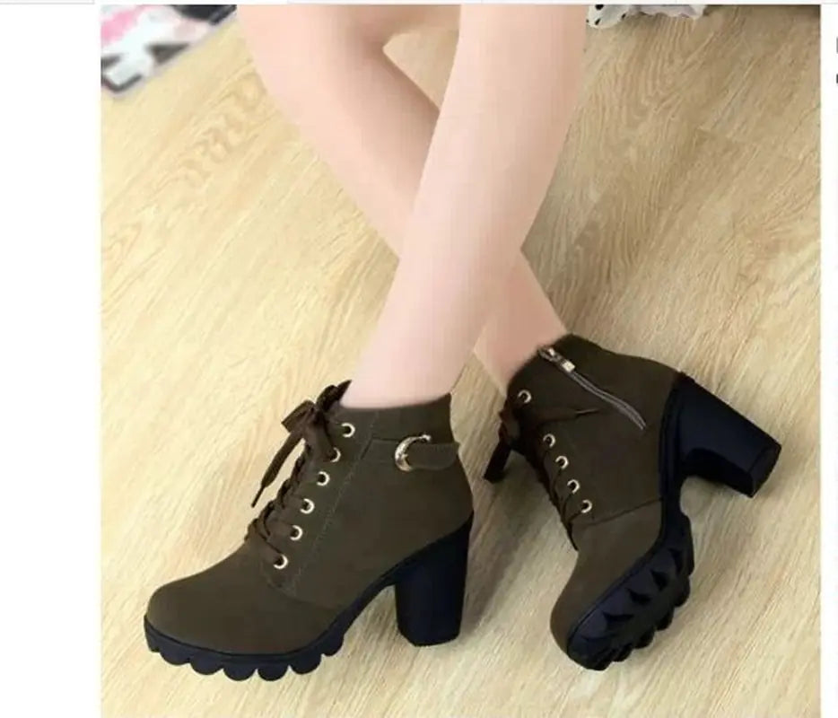 Donna Trendy Boots